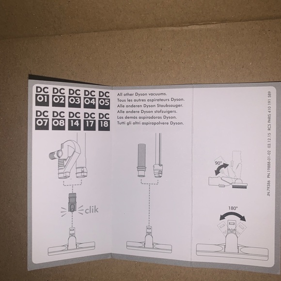 Dyson articulating hard floor tool - Picture 2 of 3